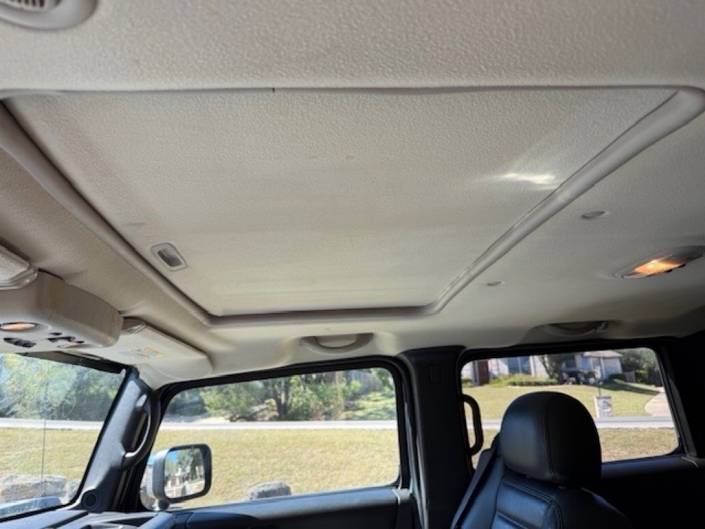 2005 HUMMER H2 Image 30