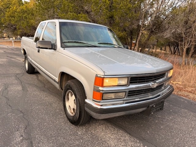1997 Chevrolet C/K Image 4