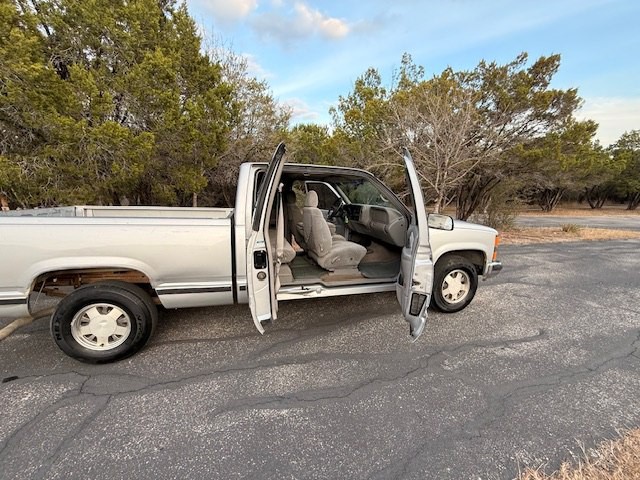 1997 Chevrolet C/K Image 11