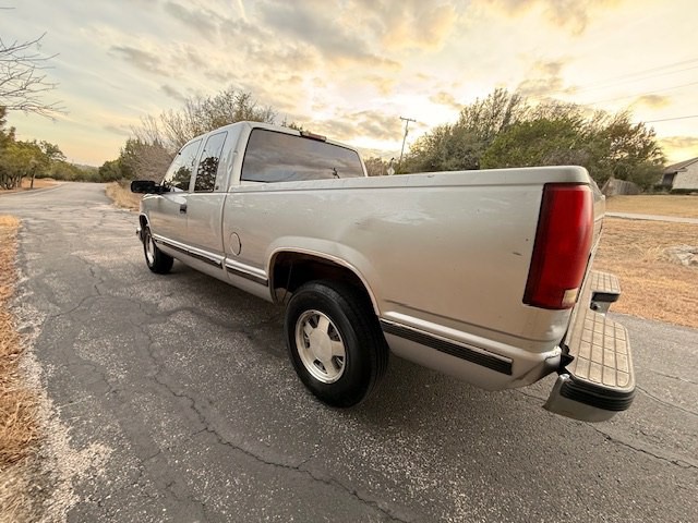 1997 Chevrolet C/K Image 16