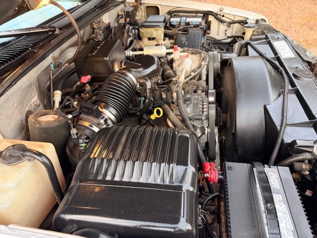 1997 Chevrolet C/K Image 24