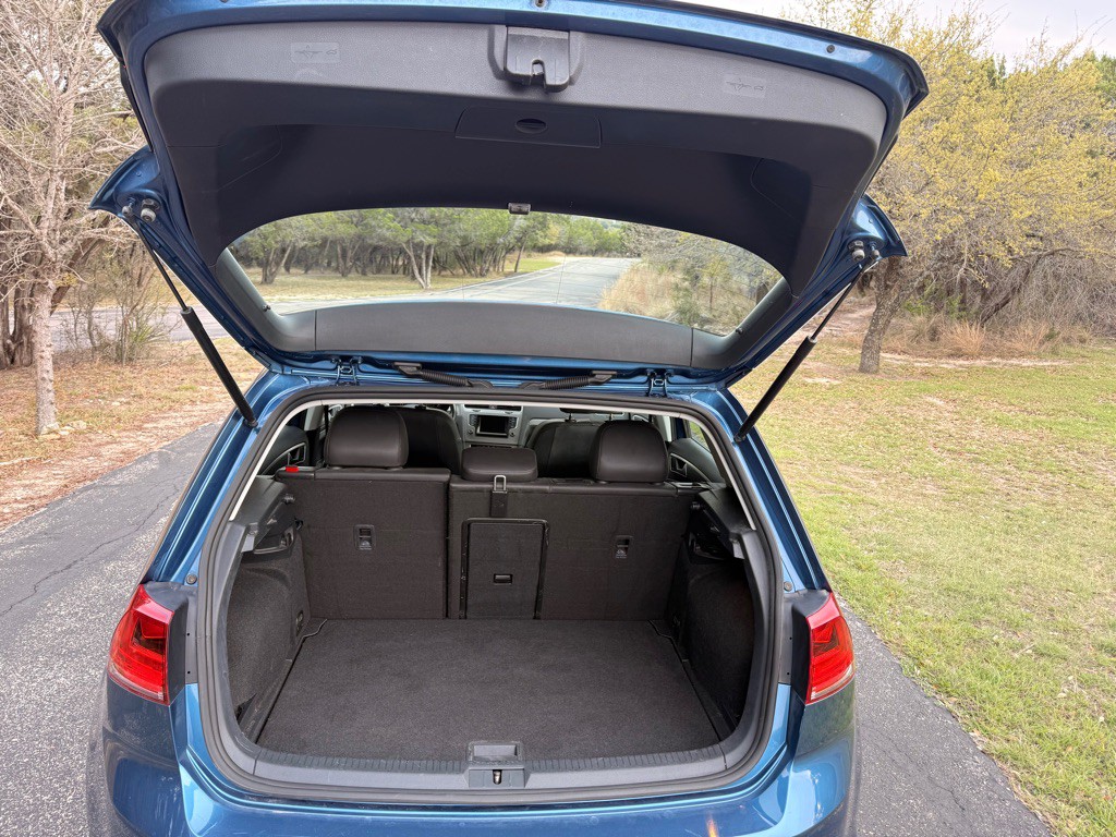 2015 Volkswagen Golf Image 10