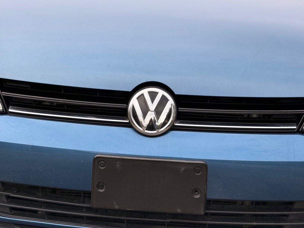 2015 Volkswagen Golf Image 18