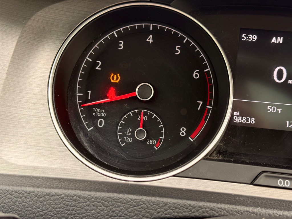 2015 Volkswagen Golf Image 60