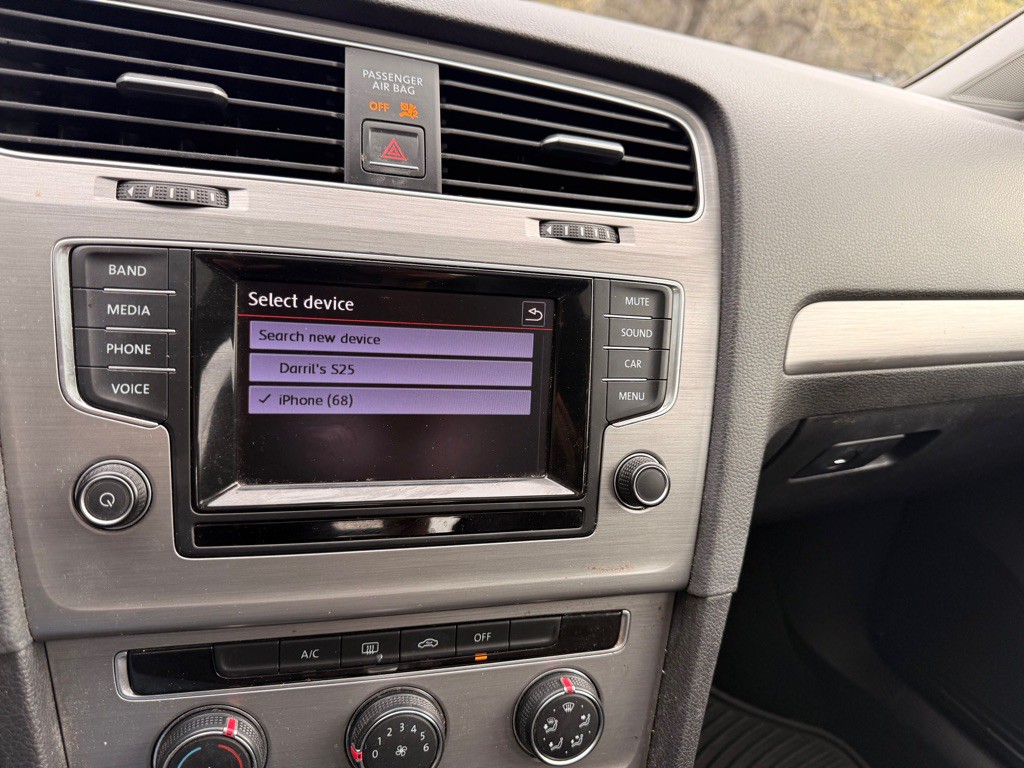 2015 Volkswagen Golf Image 63