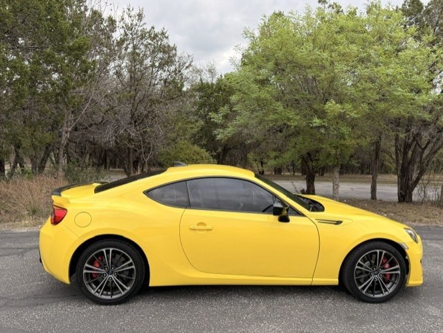 2017 Subaru BRZ Image 17