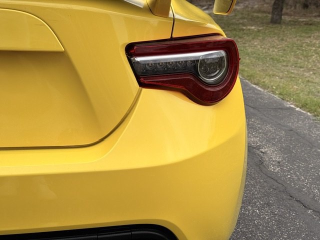2017 Subaru BRZ Image 23