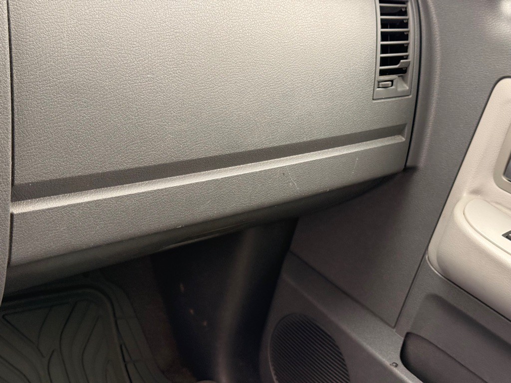 2006 Dodge Dakota Image 39