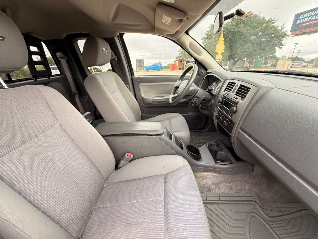 2006 Dodge Dakota Image 52