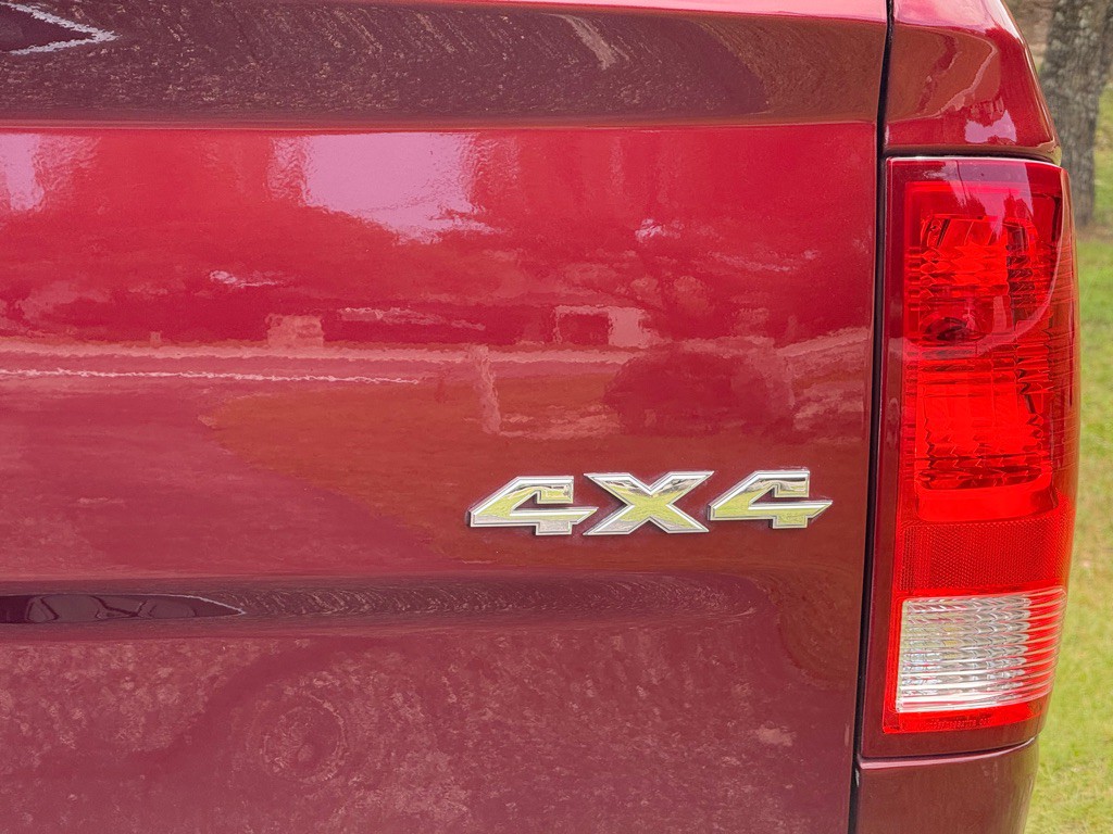 2016 RAM 1500 Image 10