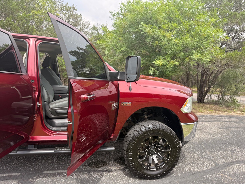 2016 RAM 1500 Image 36