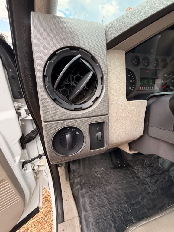 2008 Ford F-250 Image 26