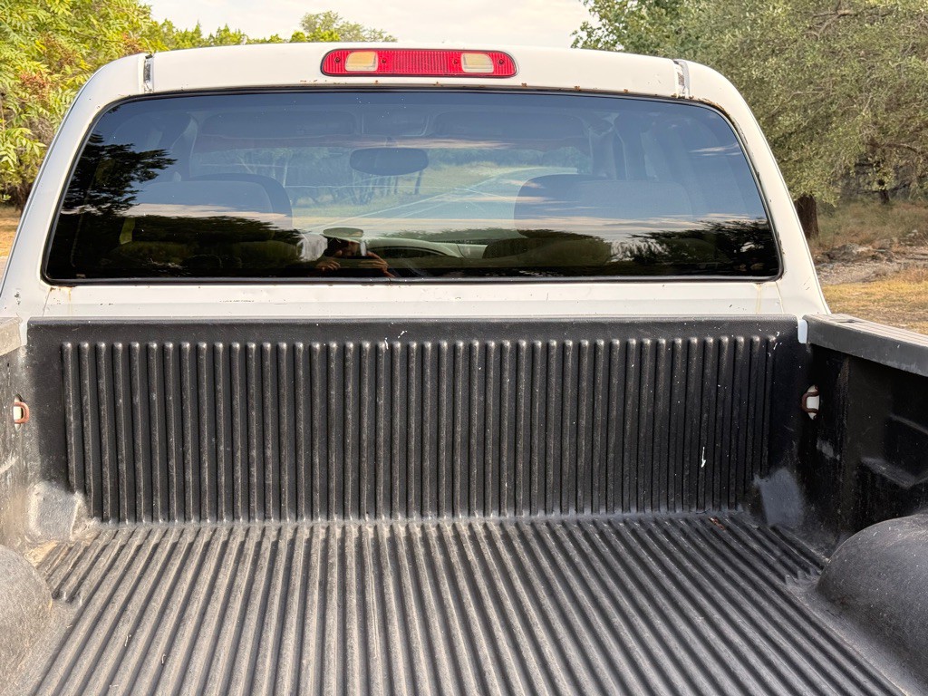 2003 Toyota Tundra Image 12