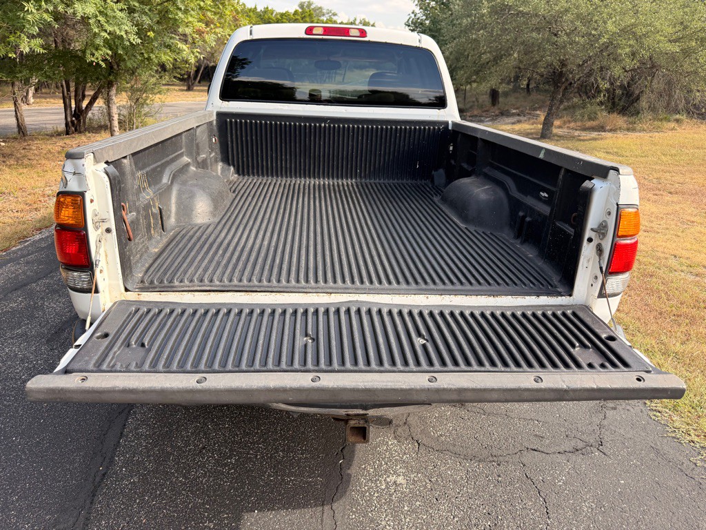 2003 Toyota Tundra Image 13