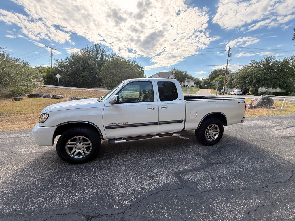 2003 Toyota Tundra Image 16