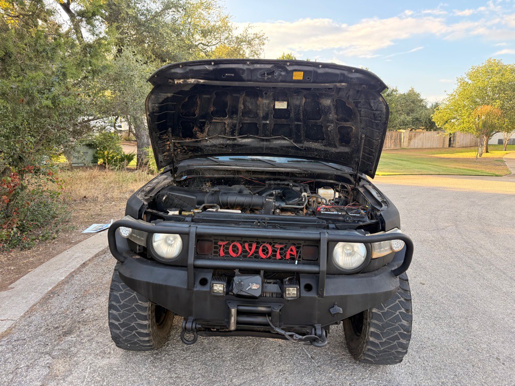 2010 Toyota FJ Cruiser Image 16