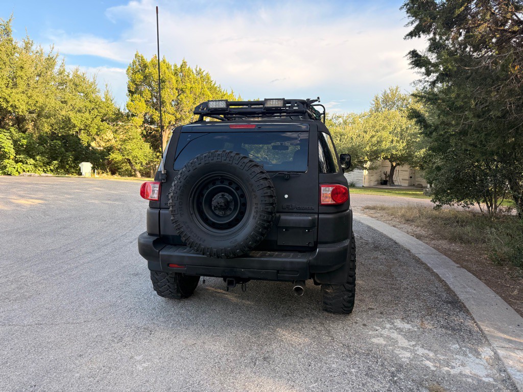 2010 Toyota FJ Cruiser Image 20