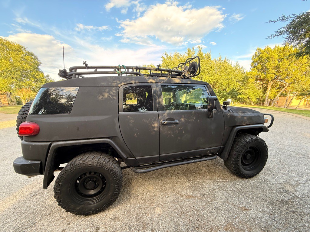2010 Toyota FJ Cruiser Image 28