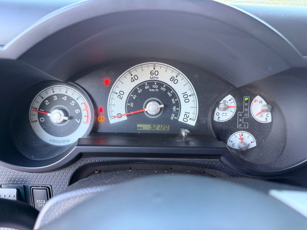 2010 Toyota FJ Cruiser Image 30