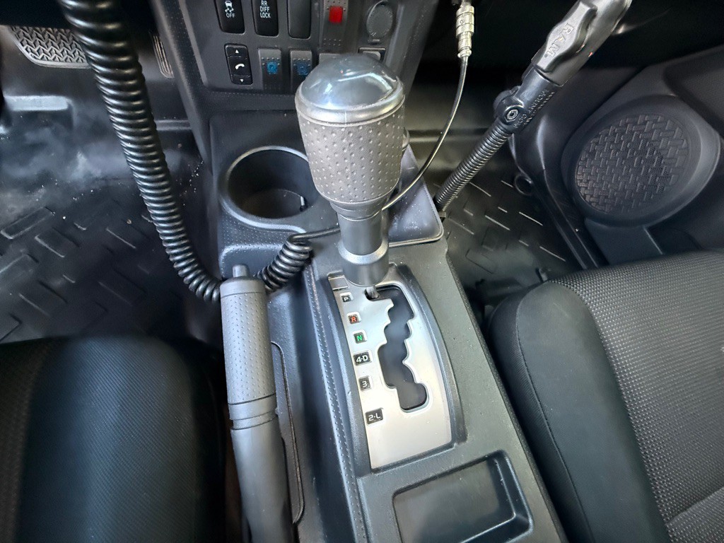 2010 Toyota FJ Cruiser Image 58