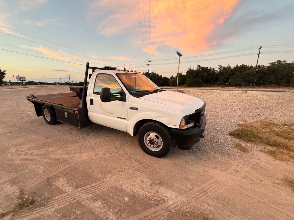 2002 Ford F-350 Image 3