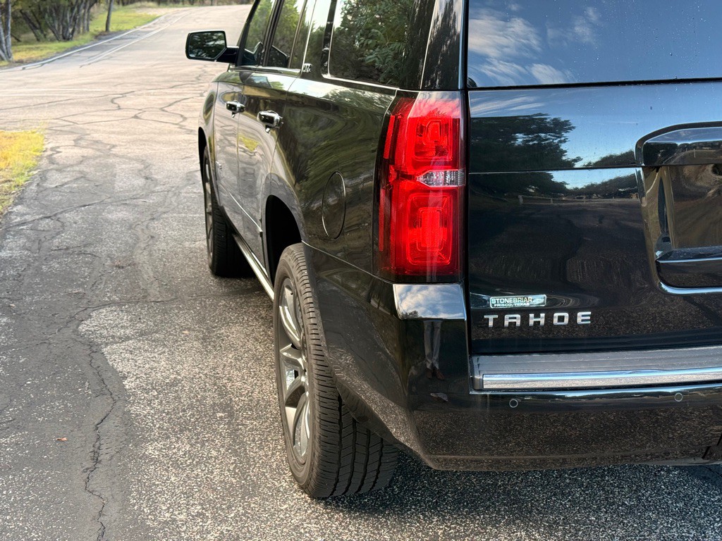 2015 Chevrolet Tahoe Image 7