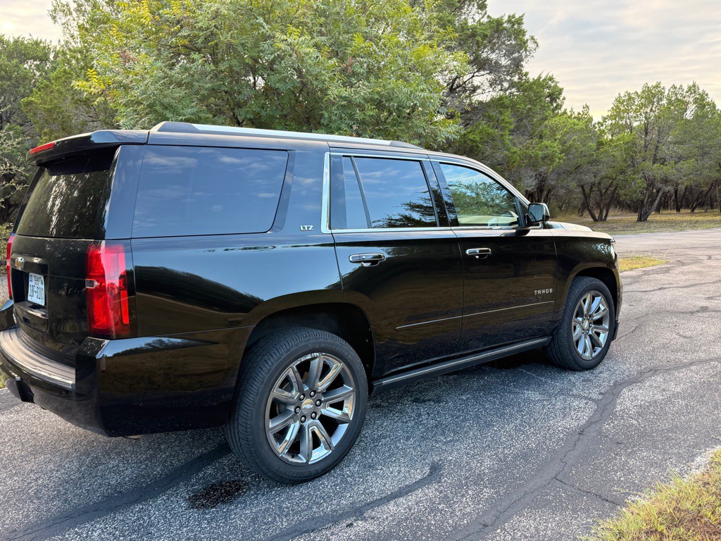 2015 Chevrolet Tahoe Image 10