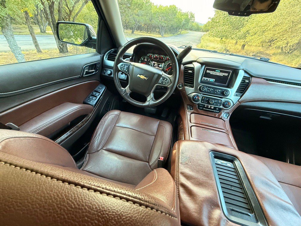 2015 Chevrolet Tahoe Image 32
