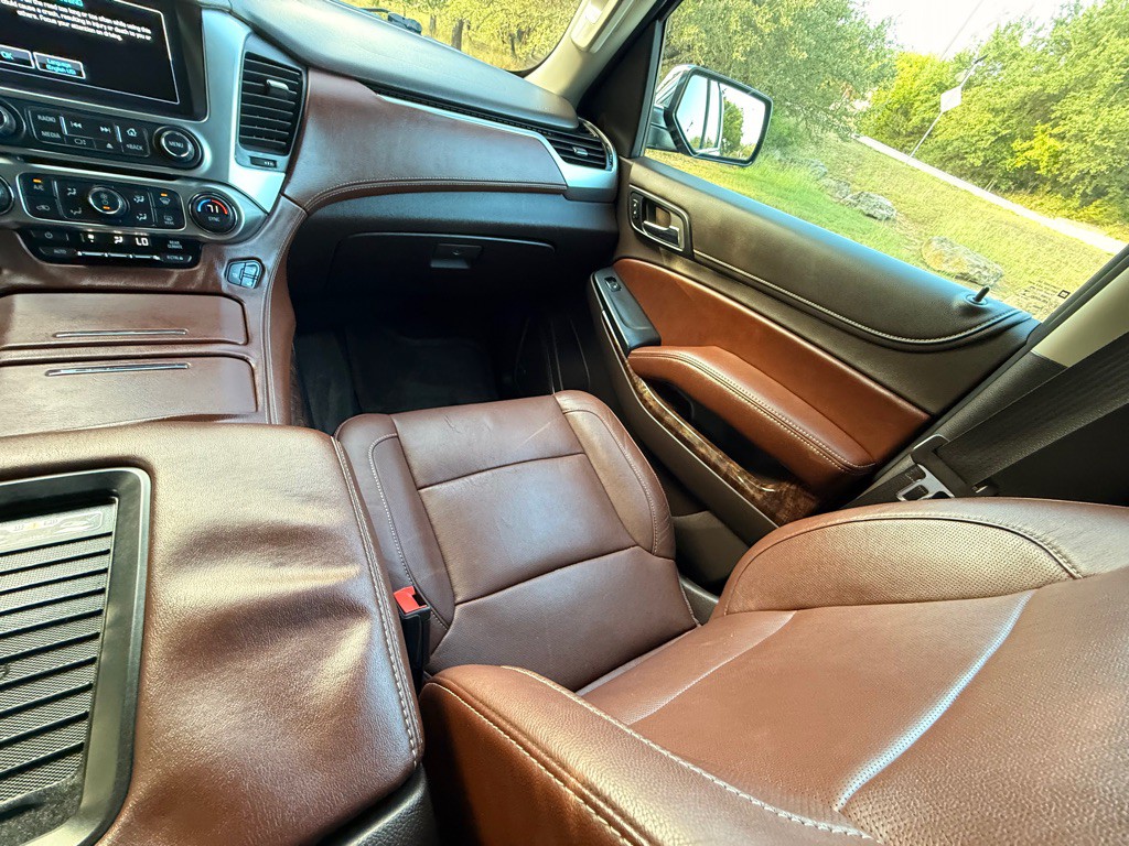 2015 Chevrolet Tahoe Image 33