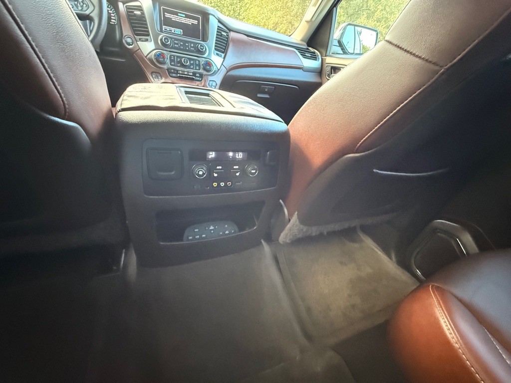 2015 Chevrolet Tahoe Image 40