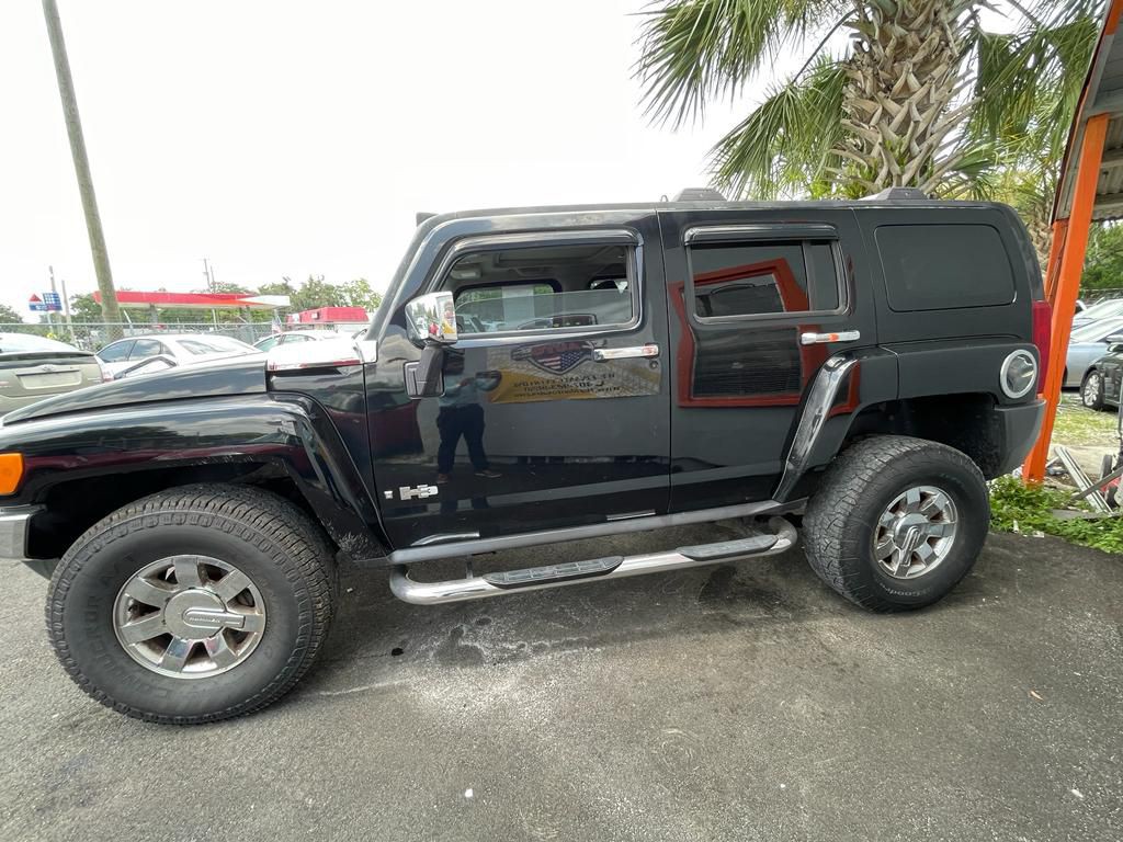 2006 HUMMER H3 Image 2