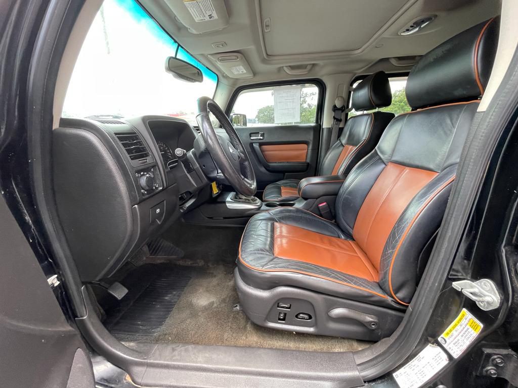 2006 HUMMER H3 Image 13