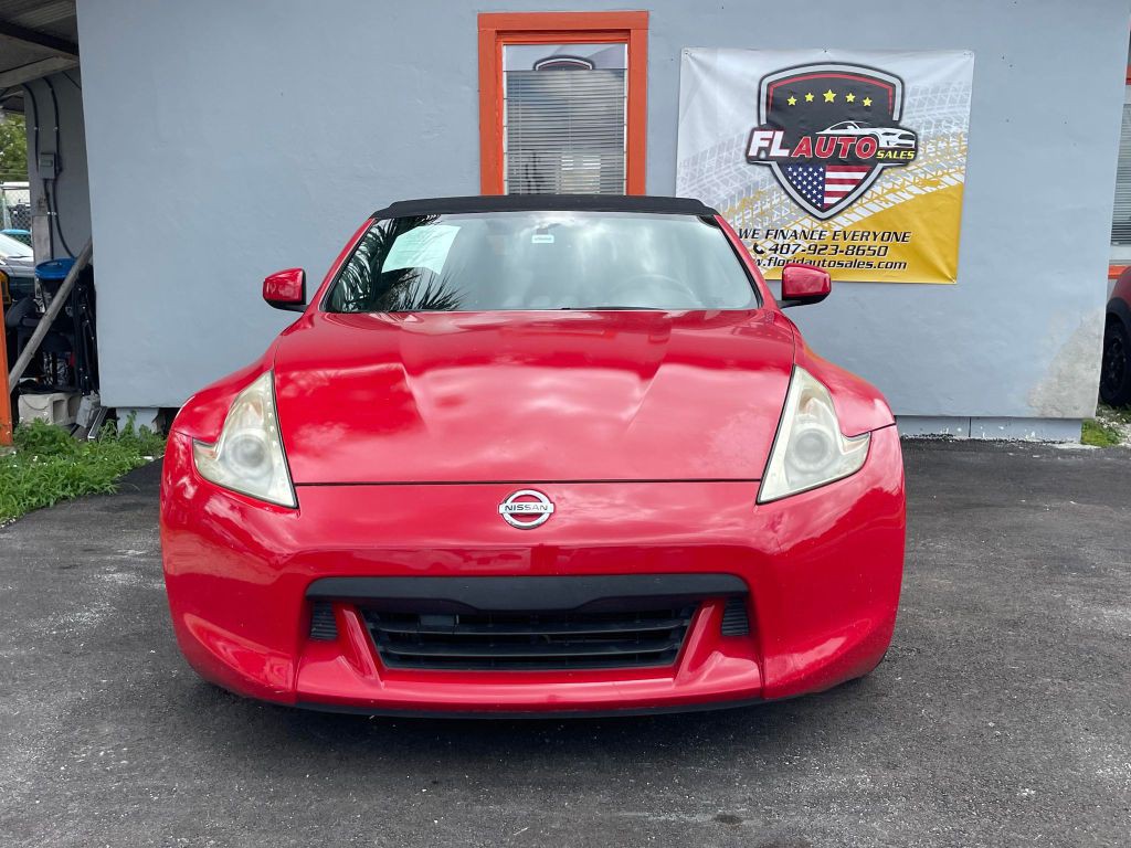 2012 Nissan 370Z Image 14