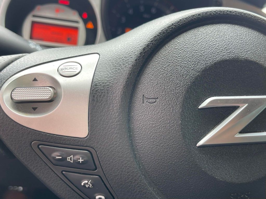 2012 Nissan 370Z Image 27