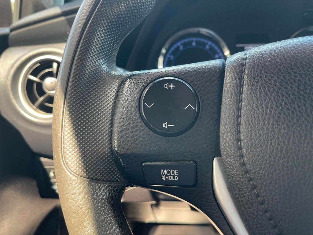 2019 Toyota Corolla Image 18