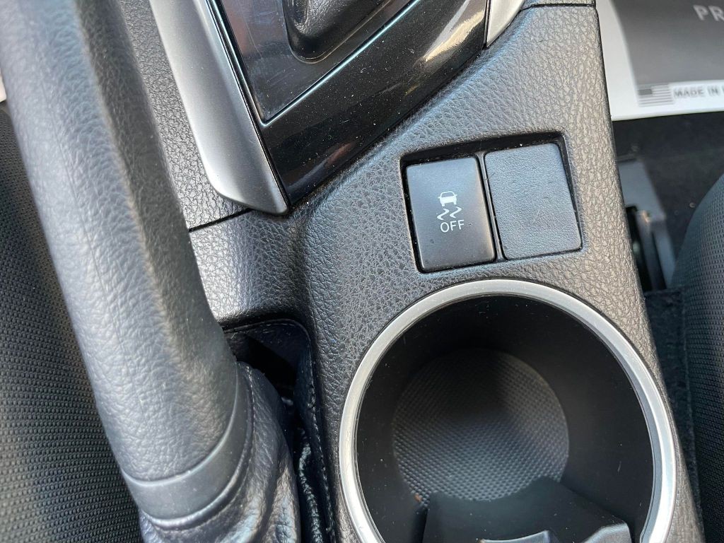 2019 Toyota Corolla Image 27