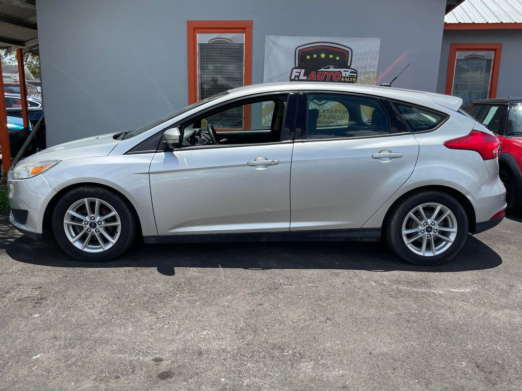 2016 Ford Focus Image 4
