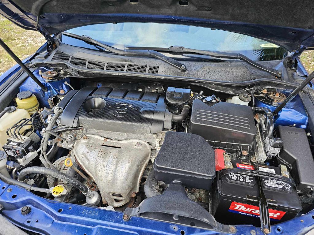 2010 Toyota Camry Image 9