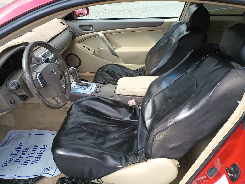 2005 INFINITI G35 Image 5