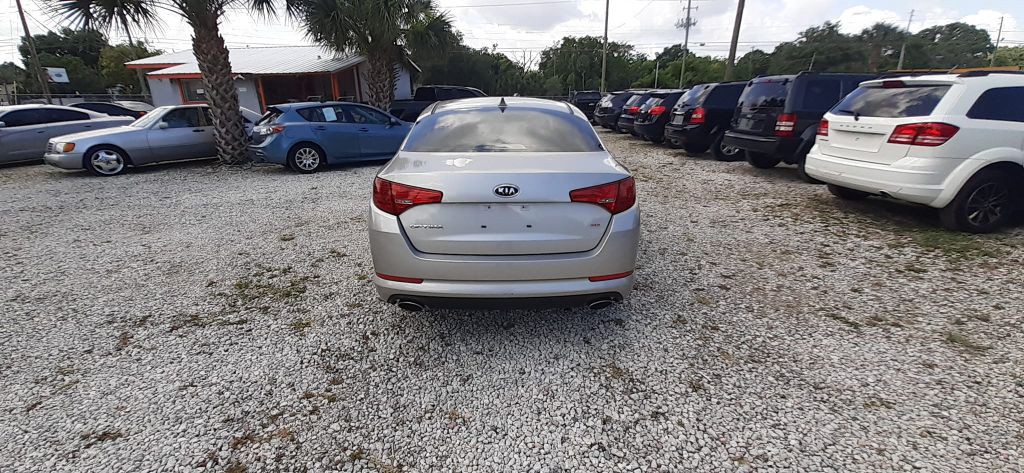 2011 Kia Optima Image 4