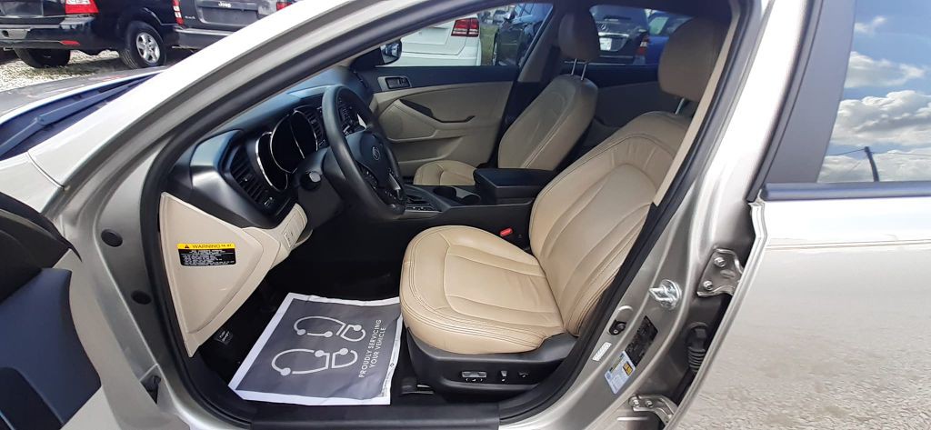 2011 Kia Optima Image 5