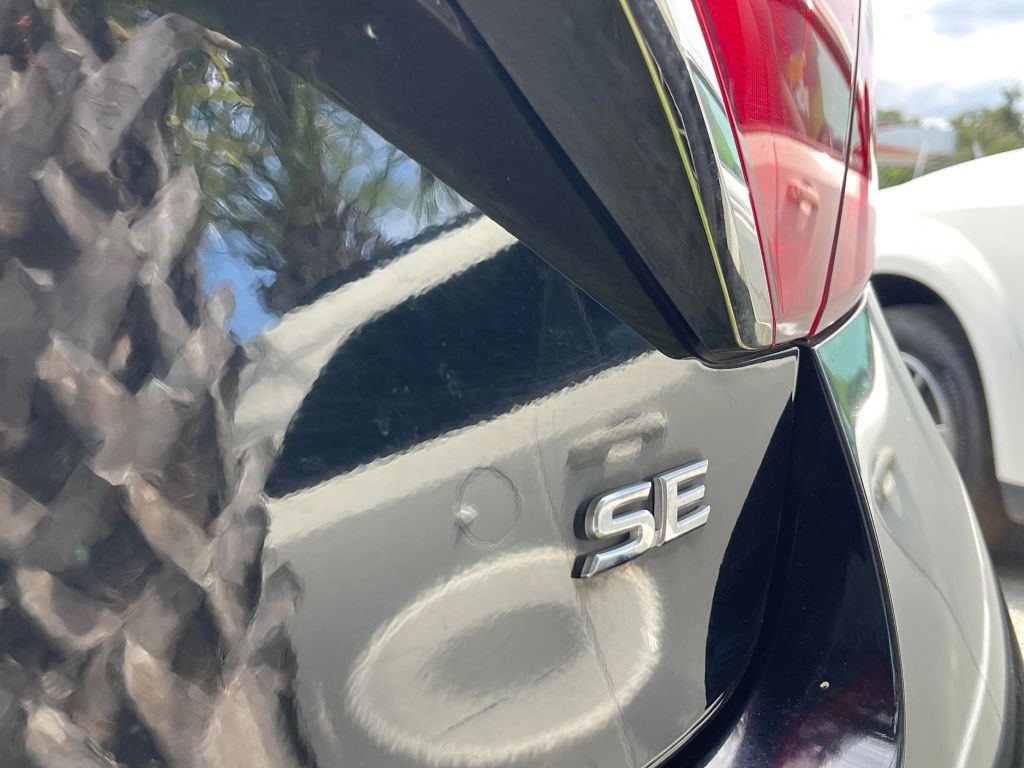 2017 Toyota Camry Image 27