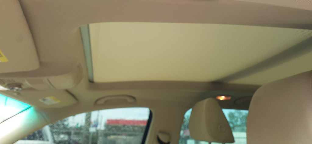 2013 Volkswagen Tiguan Image 13