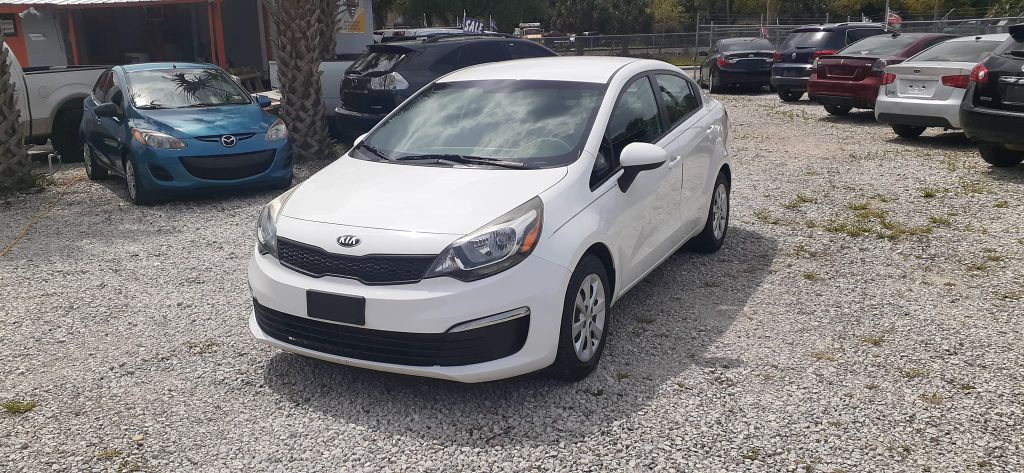2017 Kia Rio Image 1