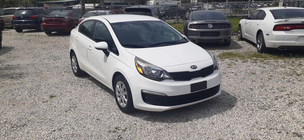 2017 Kia Rio Image 2