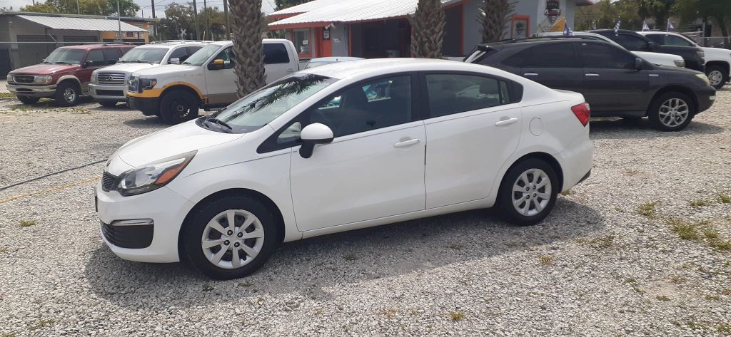 2017 Kia Rio Image 3