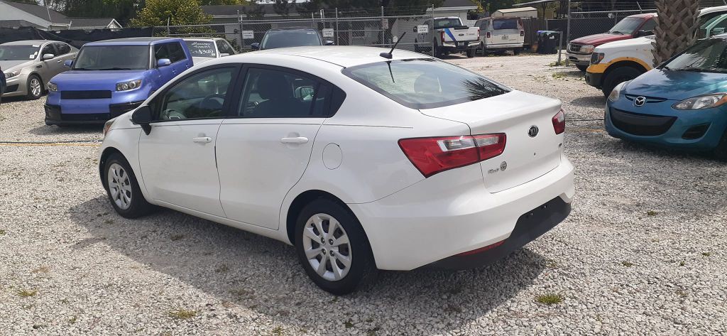 2017 Kia Rio Image 4