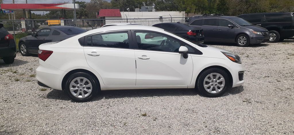 2017 Kia Rio Image 7