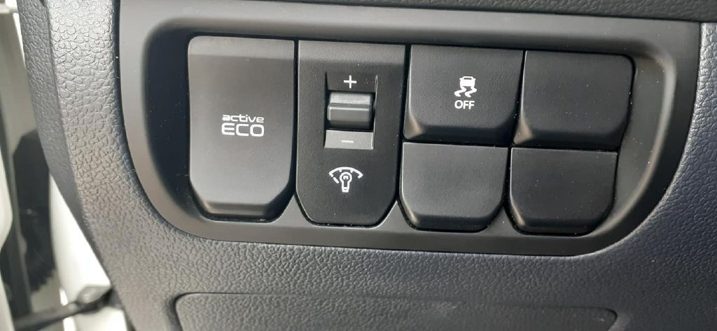 2017 Kia Rio Image 22