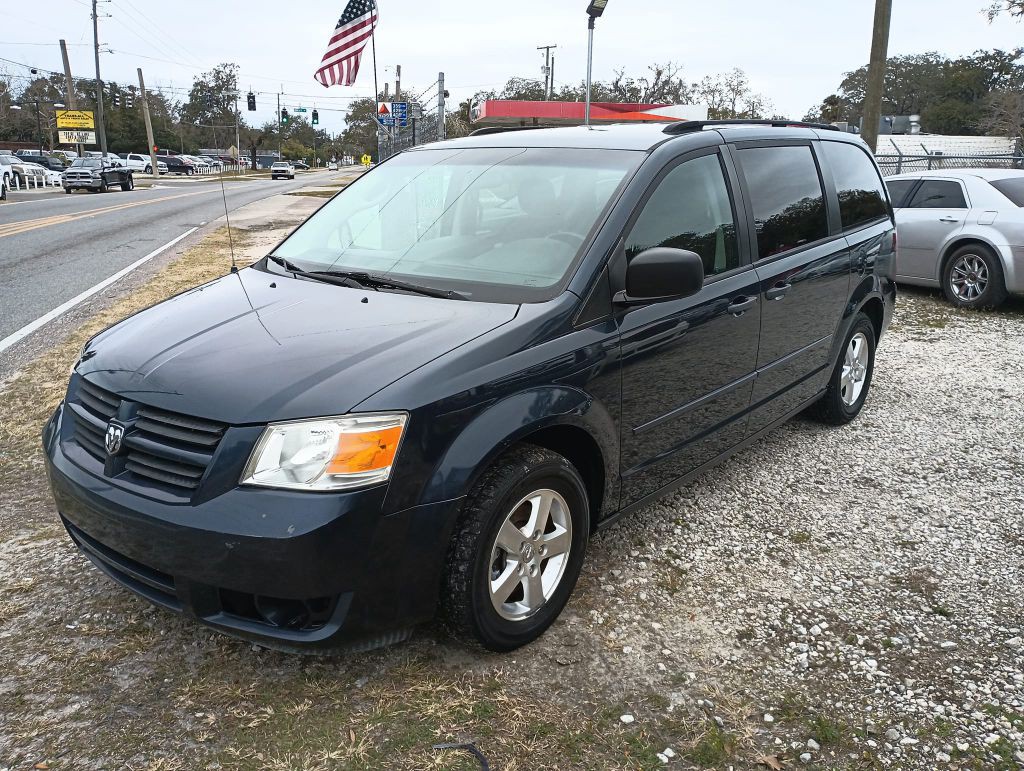 2008 Dodge Grand Caravan Image 2